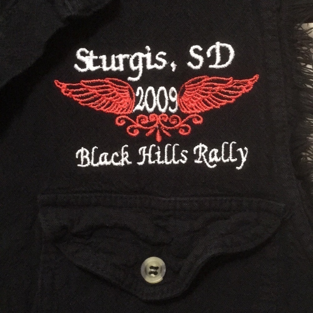 Sturgis sleeveless top  2009 SIZE M Sturgis South Dakota Harley rally